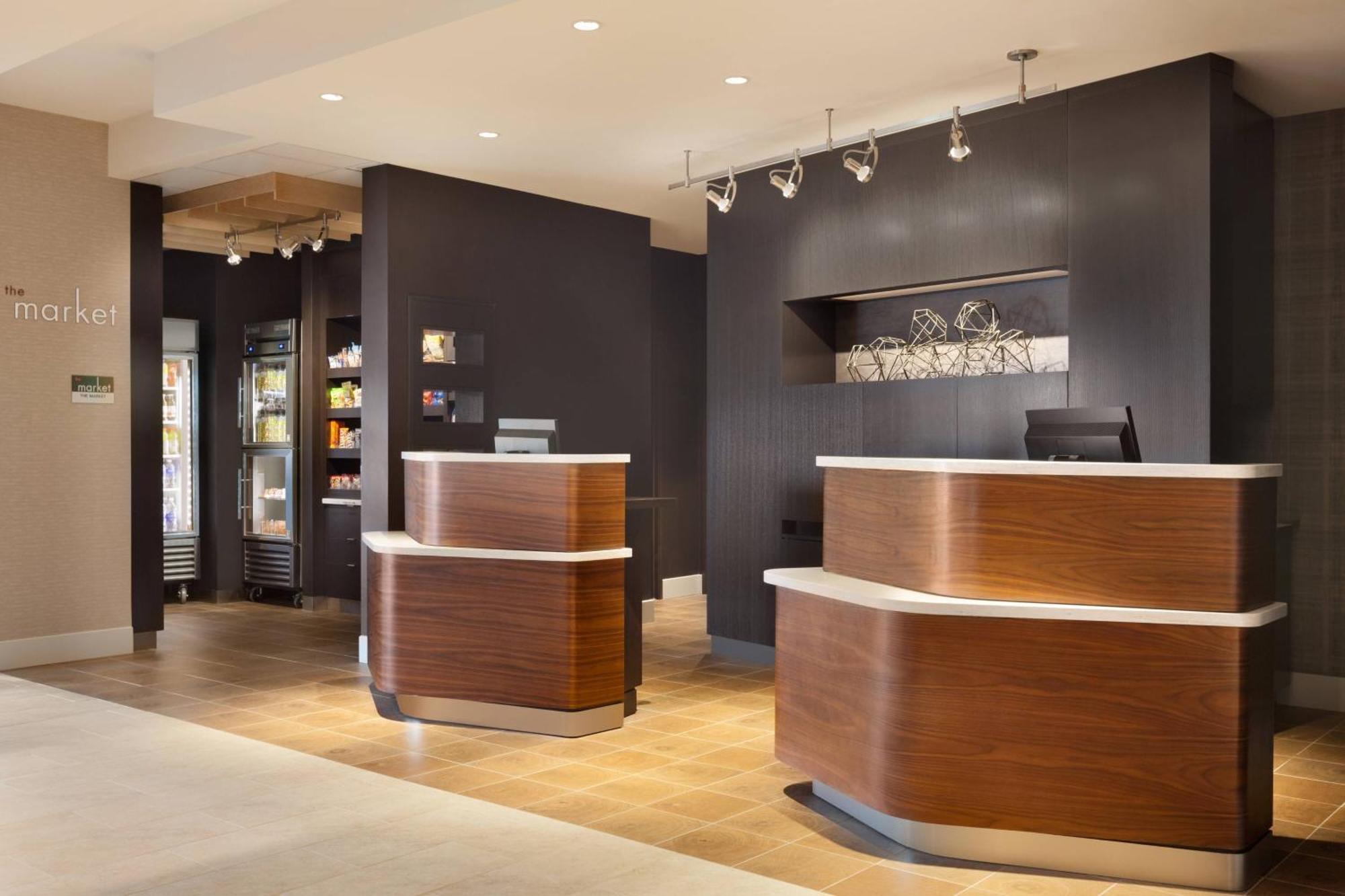 Courtyard By Marriott Boston Dedham/Westwood Otel Dış mekan fotoğraf