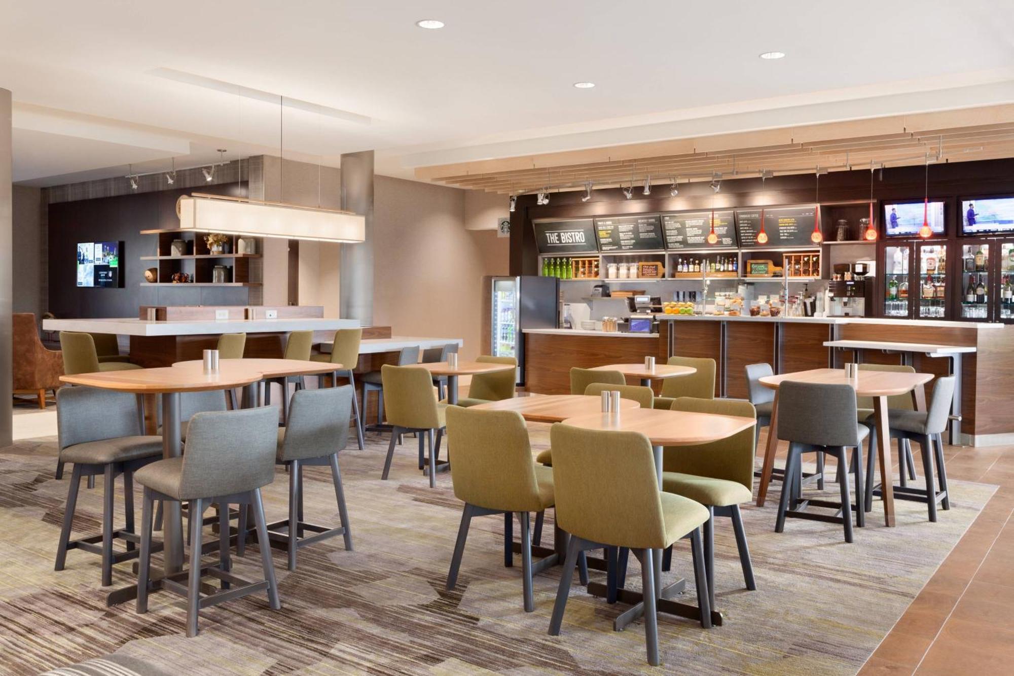 Courtyard By Marriott Boston Dedham/Westwood Otel Dış mekan fotoğraf